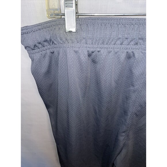 Athletic Works Training Shorts Mens Size 40-42 Gray Stretch Waist Drawstring - Picture 11 of 12